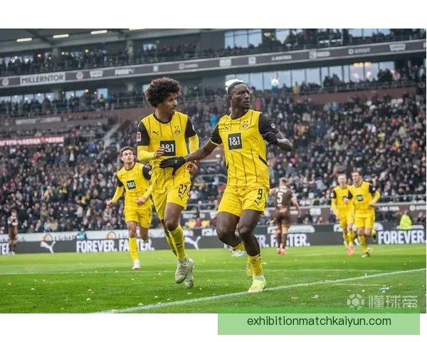 德甲转会新闻评论：各大俱乐部在夏季转会窗口中的目标与策略分析